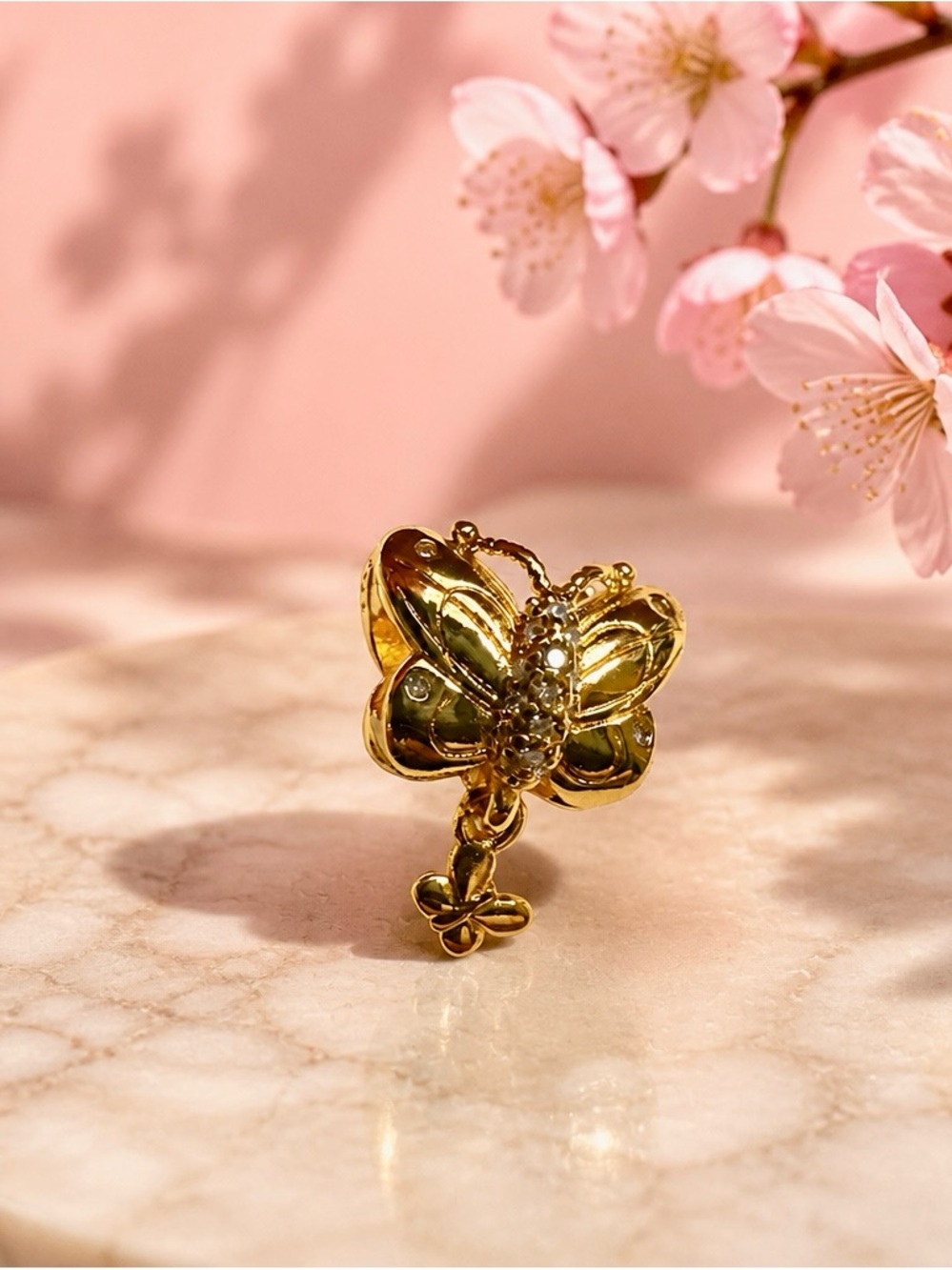 Gold Butterfly Dangle Ring - Women Jewelry new with out tag